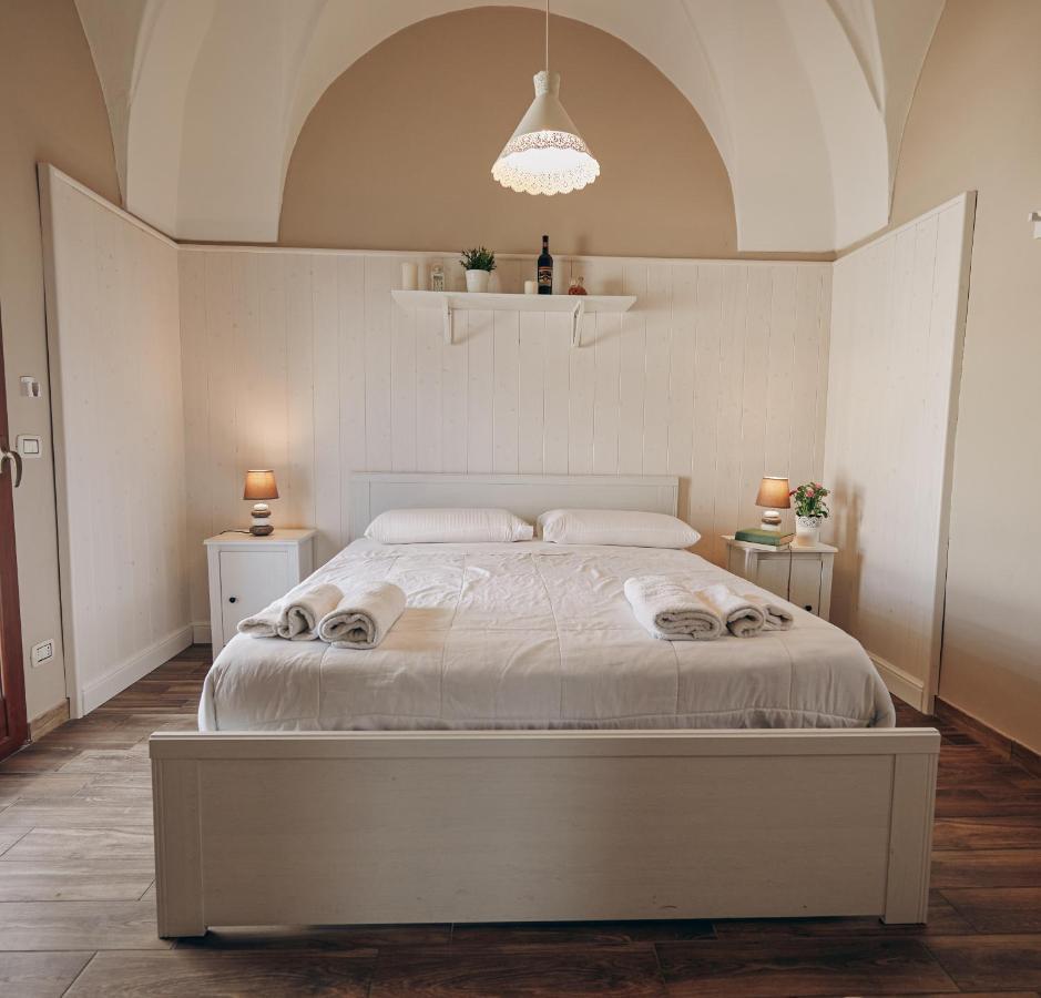 Le Terrazze B&B Пулзано Екстериор снимка