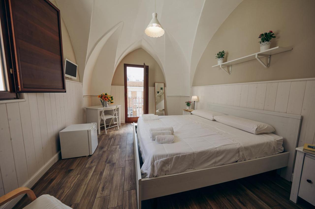 Le Terrazze B&B Пулзано Екстериор снимка