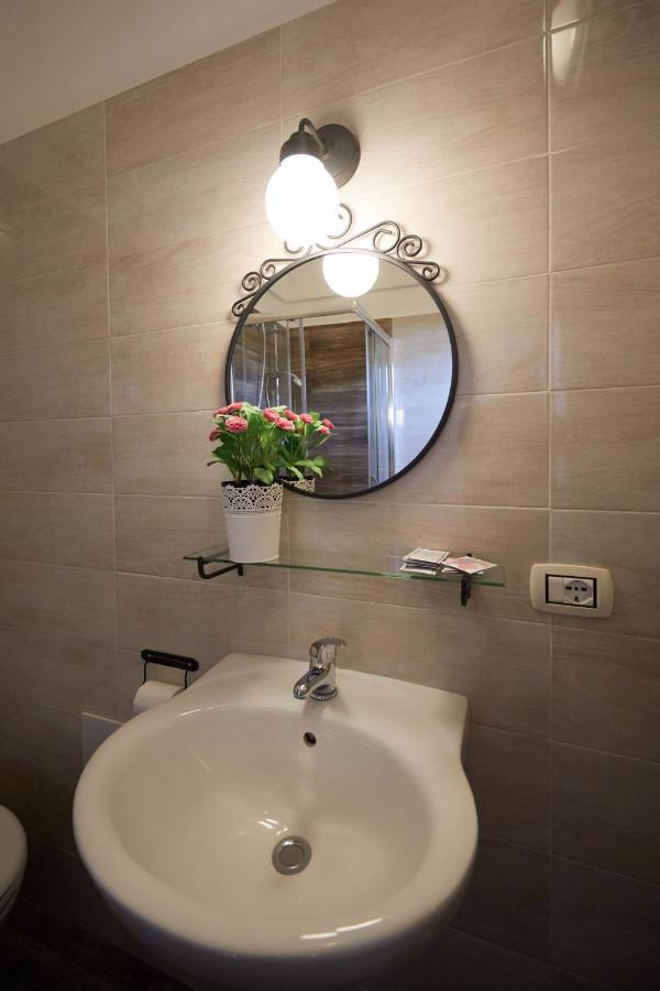 Le Terrazze B&B Пулзано Екстериор снимка